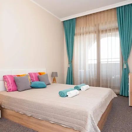 Apartment 1306